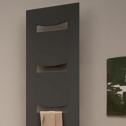 Reina Ancora Mild Steel Vertical Radiator