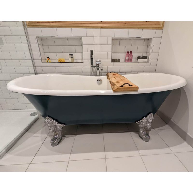 Arroll Milan Freestanding Roll Top Cast Iron Bath With Chrome Claw Feet