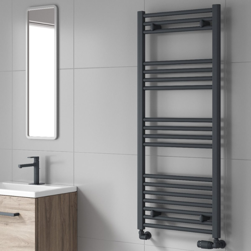 Reina Capo Flat Mild Steel Towel Rail