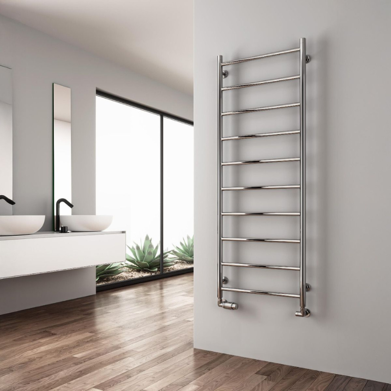Reina Savio Stainless Steel Heated Towel Rail